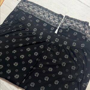 Black and White Patterned Pants